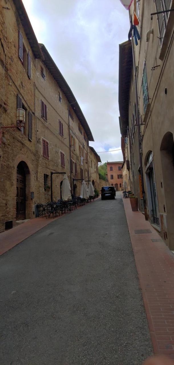 B&B Le Undici Lune San Gimignano Extérieur photo