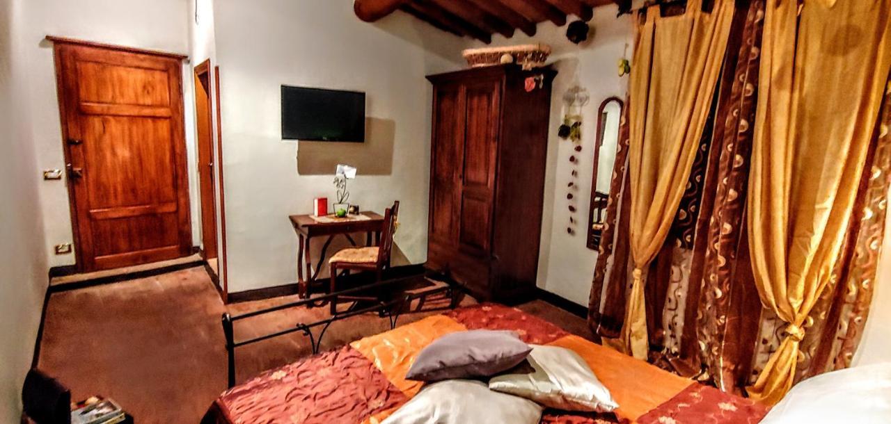 B&B Le Undici Lune San Gimignano Extérieur photo