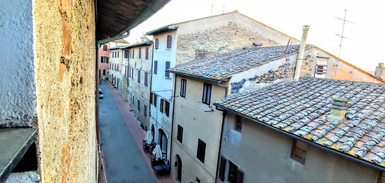 B&B Le Undici Lune San Gimignano Extérieur photo